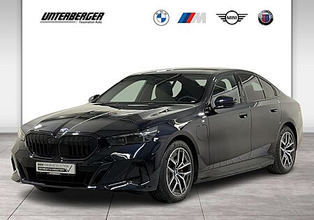 BMW 550e xDrive Limousine M Sportpaket Pro B&W ACC