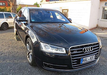 Audi A8 3.0 TDI L quattro Matrix Solardach Massage