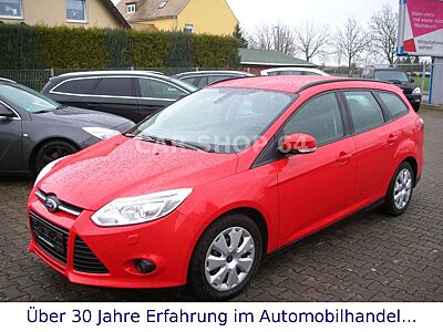 Ford Focus Turnier Trend   -XENON/NAVI/SHZ/PDC!