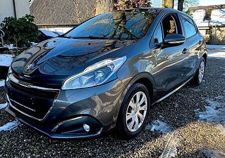 Peugeot 208 Active 5 TÜRER MIT KLIMA & SITZHEIZUNG