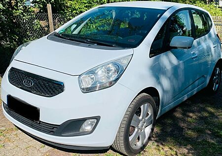 Kia Venga Frauen 1.4 SUN EDITION - 1 HAND - Top