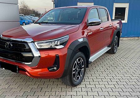 Toyota Hilux 2.8D-4D*Executive*LED*AHK*NAVI*360°