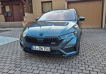 Skoda Octavia RS First Edition Voll Ausstattung