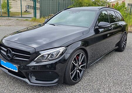 Mercedes-Benz C 250 C 250d 4Matic Amg Line Night Paket
