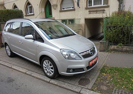 Opel Zafira B Edition 7.SIZER 1.HAND TÜV NEU