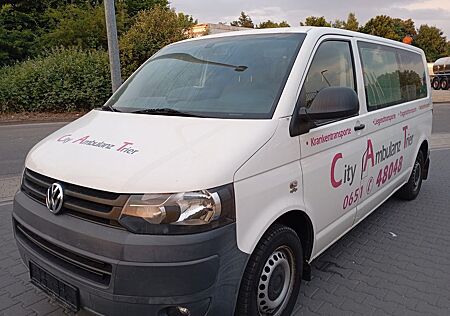 VW T5 Kombi Volkswagen Krankenbeförderungswagen