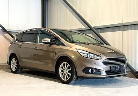 Ford S-Max Titanium *ACC*7 Sitzer*Kamera*