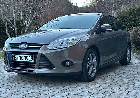 Ford Focus 1,0 EcoBoost 92kW SYNC Edition SYNC Ed...