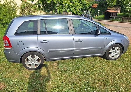 Opel Zafira 1.9 CDTI 88kW Klima AHK