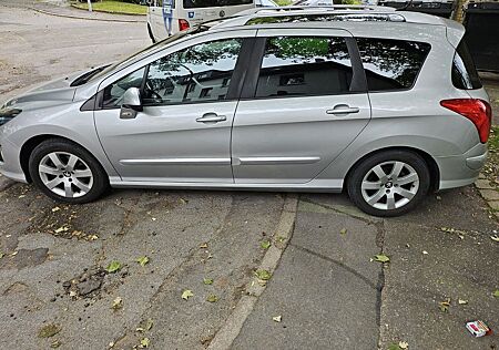 Peugeot 308 SW Allure e-HDi FAP 115 EGS6 STOP & STAR...