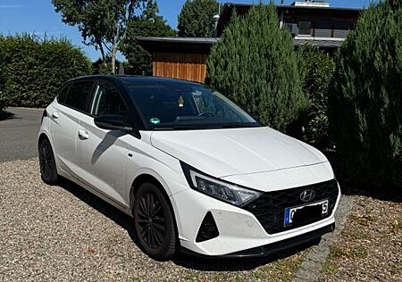 Hyundai i20 1.0 T-GDI 74kW Hybrid DCT Prime Prime