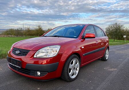 Kia Rio 1.4 EX Basis TÜV 08,2025