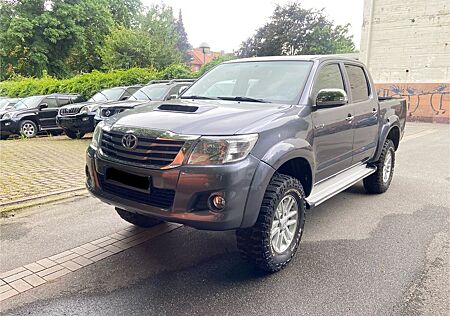 Toyota Hilux 3.0 d 4x4 Autm. Klima AHK Navi dF14