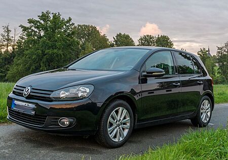 VW Golf Volkswagen 1.2 TSI *Navi* Tempomat * AHK* 2.Hand*