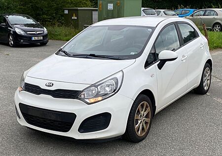 Kia Rio Attract 1.1 CRDI TÜV NEU