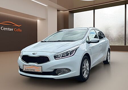 Kia ANDERE Ceed Sportswagon Dream Team/30.000Km