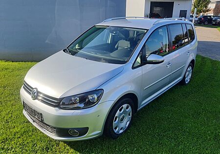 VW Touran Volkswagen 2.0 TDI 130kW DSG 1. Hand Automatik