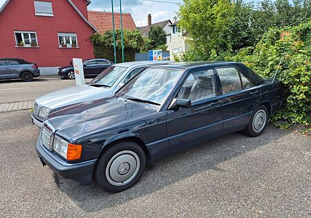 Mercedes-Benz 190