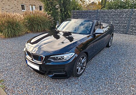 BMW M235i Steptronic Cabrio