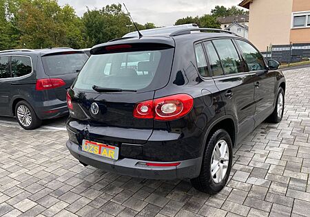 VW Tiguan Volkswagen 2.0 TDI BlueMotion Tech Sport & Style
