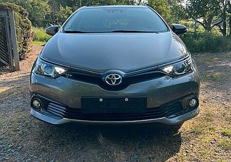 Toyota Auris Hybrid Team Deutschland 1,8-l-VVT-i Te...