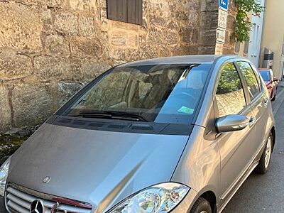 Mercedes-Benz A 200 CDI ELEGANCE 1. Hand Schenkheft Rentner Fz