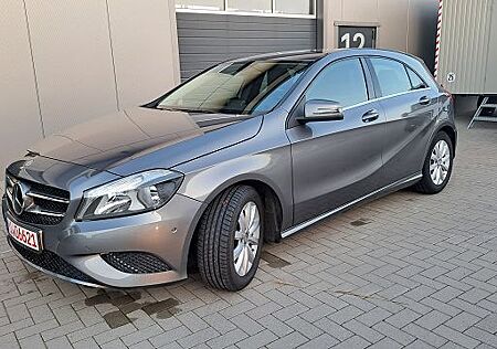Mercedes-Benz A 180 2.Hd.Navi,PDC,SHZ.,Kli *mtl.144,--€