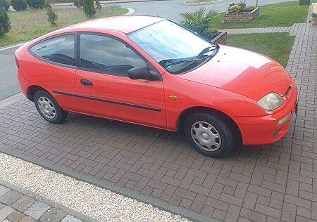 Mazda 323 C 1.4 -