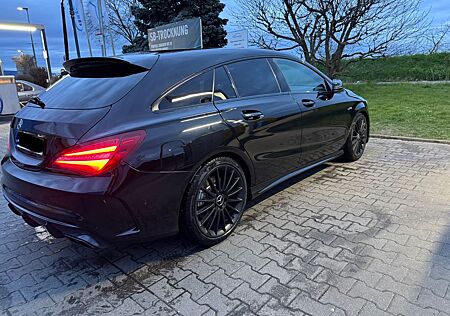 Mercedes-Benz CLA 45 AMG Shooting Brake Mercedes-AMG CLA 4...