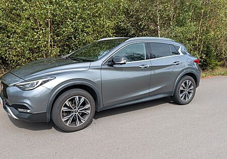 Infiniti QX30 2.2d DCT AWD Premium Tech Premium Tech
