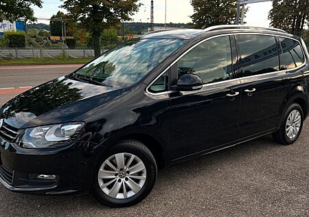 VW Sharan Volkswagen Comfortline 7 SITZE,UNFALFREI,TOP!!!