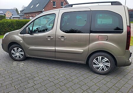 Citroën Berlingo BlueHDi Multispace als Camper Umbau