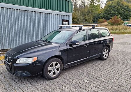 Volvo V70 D5 Momentum Automatik, Leder!