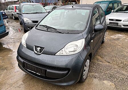 Peugeot 107 wenig Km! Klima! 5-Türer! TÜV 04/26!