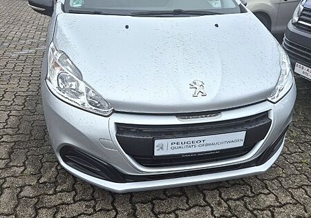 Peugeot 208 85000 KM TÜV 7.27 EURO 6 KLIMAANLAGE