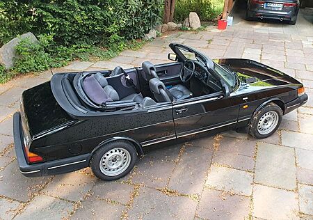 Saab 900 Cabrio mit H-Kennzeichen