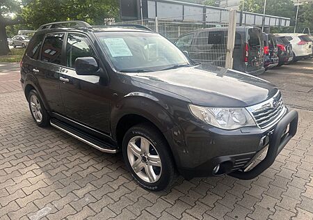 Subaru Forester Comfort*AHK*NAVI*GARANTIE*