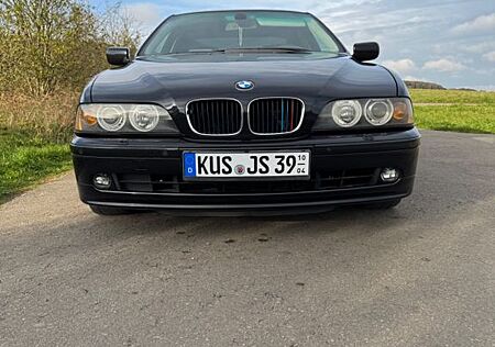 BMW 535i A -