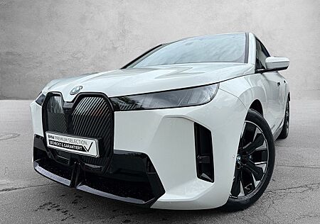 BMW iX xDrive45 M Sportpaket HK HiFi DAB LED AHK