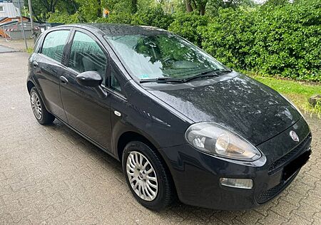 Fiat Punto 1.4 EURO 5 KLIMA 5 TÜRER