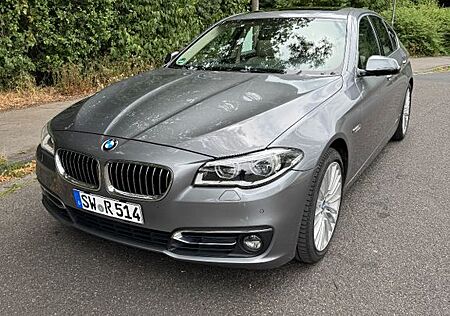 BMW 520d Luxury Line Standheizung Softclose