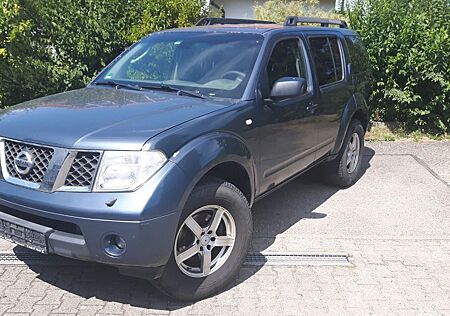 Nissan Pathfinder 2.5 dCi TÜV 02/26