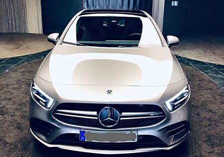 Mercedes-Benz A 35 AMG Mercedes-AMG A 35 4MATIC DCT Merced...