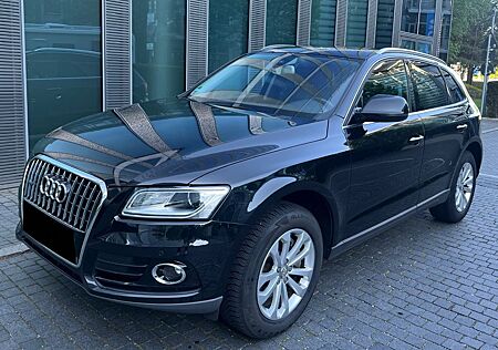 Audi Q5 3.0 TDI Quattro Automatik*Leder*Navi*PDC*