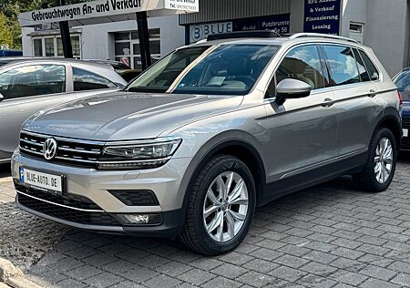 VW Tiguan Volkswagen Highline 4Motion*HUD*AHK*ACC*PANO*LED*