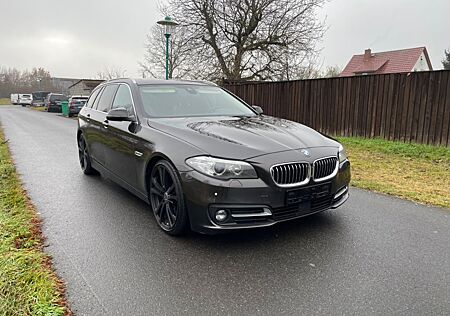 BMW 530d Touring A Luxury Line"LEDER"HEAD-UP"PANO"