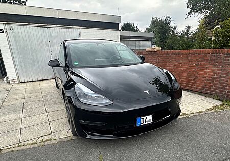 Tesla Model 3 Allradantrieb mit Dual AWD 1.HD PANO ACC