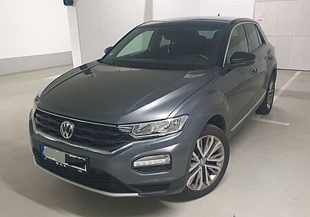 VW T-Roc Volkswagen 1.5 TSI *12tkm*DigiCockpit*NAVI*18Zoll*