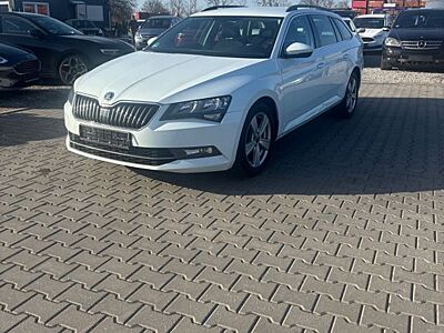 Skoda Superb Combi Ambition   190 PS  AutomatikGetribe