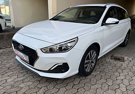 Hyundai i30 cw YES! Plus